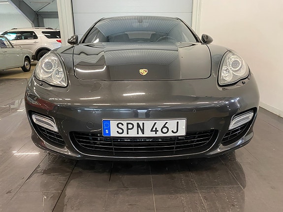 Porsche Panamera Turbo S 3 of 5