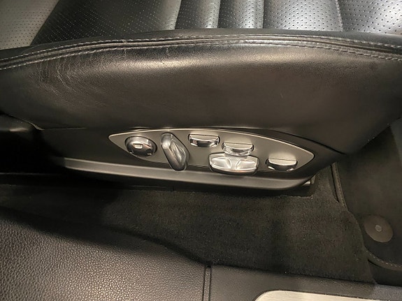 Porsche Panamera Turbo S 15 of 27