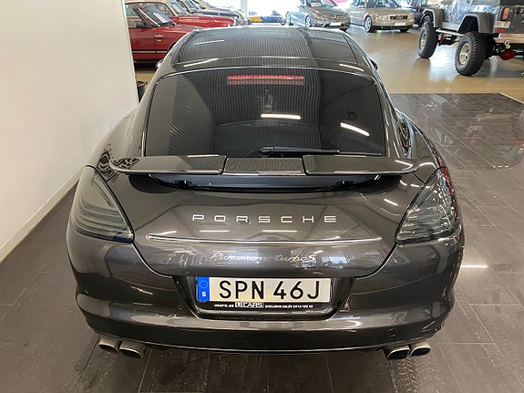 Porsche Panamera Turbo S 8 of 27