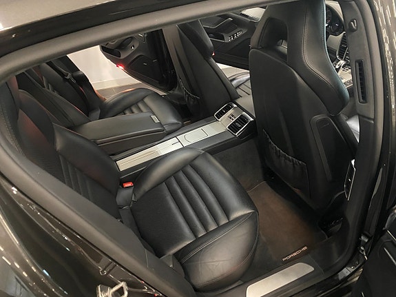 Porsche Panamera Turbo S 12 of 27