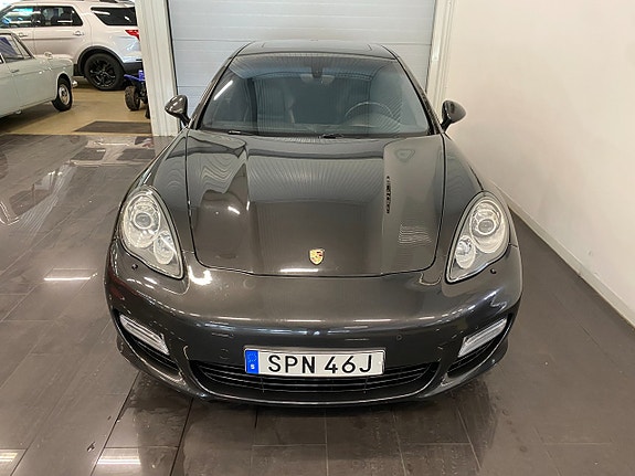 Porsche Panamera Turbo S 4 of 5