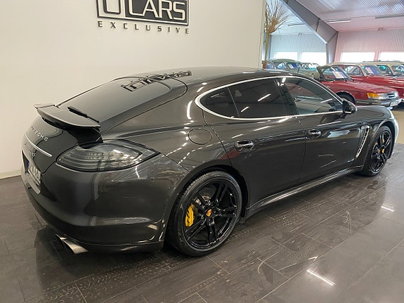 Porsche Panamera Turbo S 5 of 5
