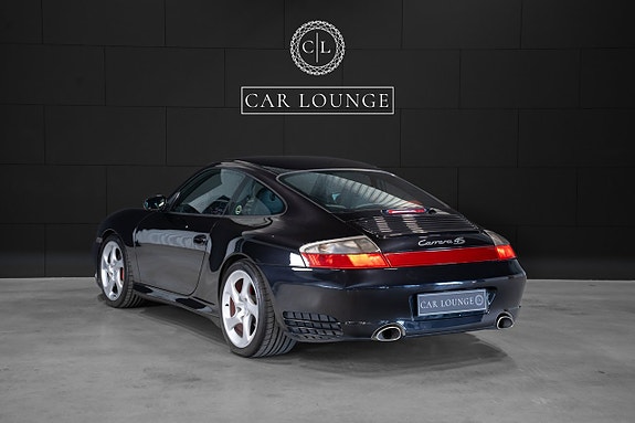 Porsche 911 5 of 5
