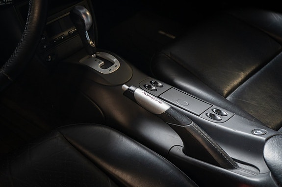 Porsche 911 13 of 16