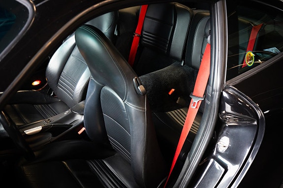 Porsche 911 10 of 16