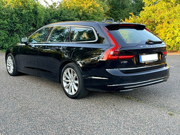 Volvo V90 5 of 9