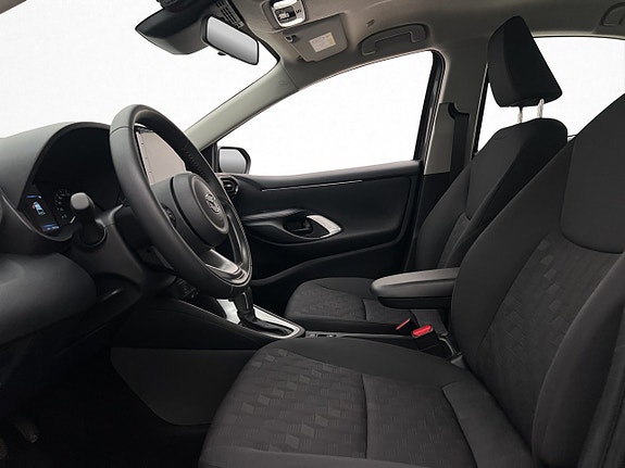 Mazda 2 10 of 28