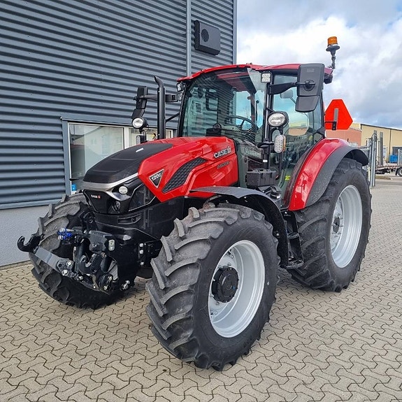 Case IH Farmall 120c 2 of 5