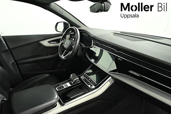 Audi Q8 11 of 14
