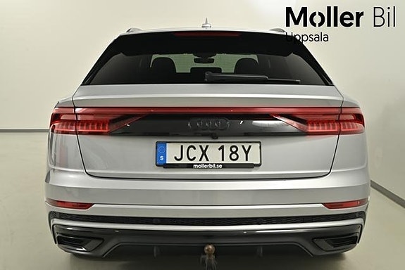 Audi Q8 9 of 14