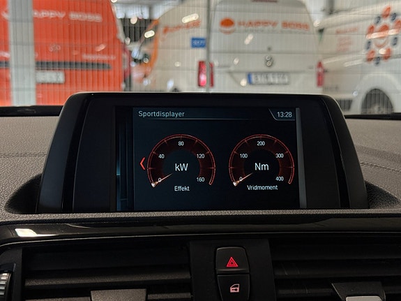 BMW 120d 18 of 24