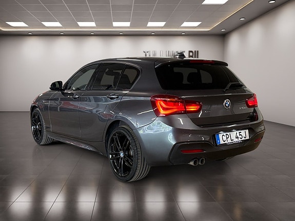 BMW 120d 3 of 5