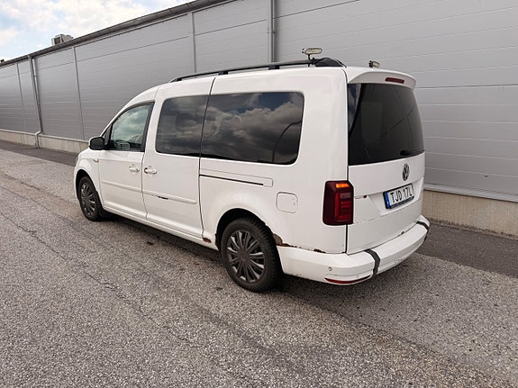 Volkswagen Caddy Maxi 6 of 29