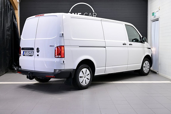 Volkswagen Transporter 4 of 5