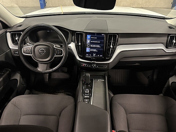 Volvo XC60 15 of 24
