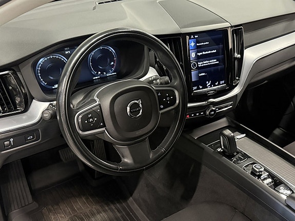 Volvo XC60 9 of 24