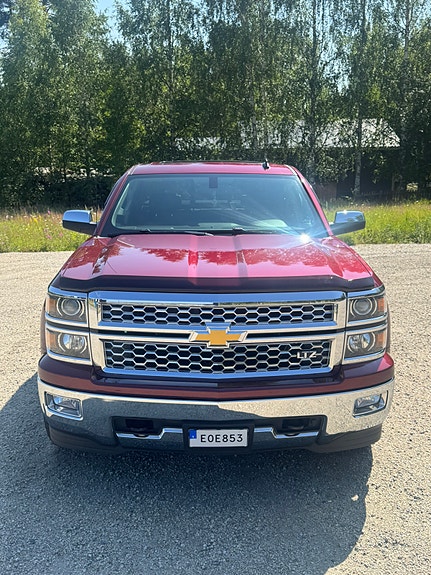 Chevrolet Silverado 1500 6 of 10