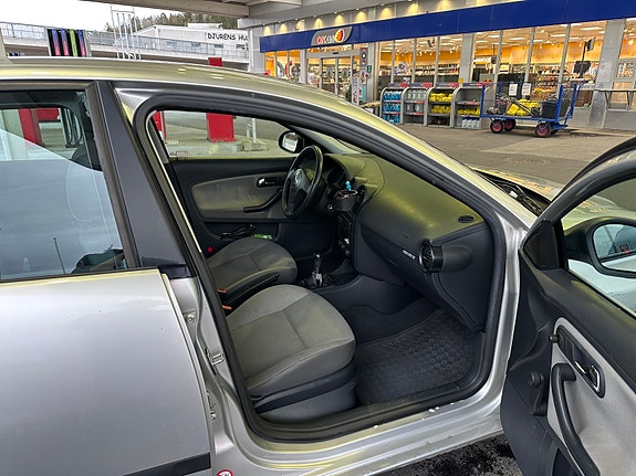 Seat Ibiza 6 of 9