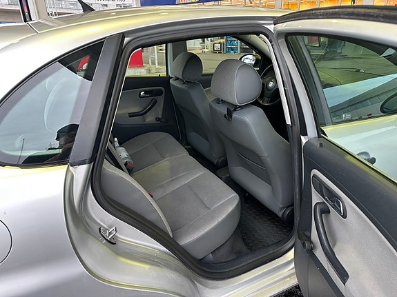 Seat Ibiza 7 of 9