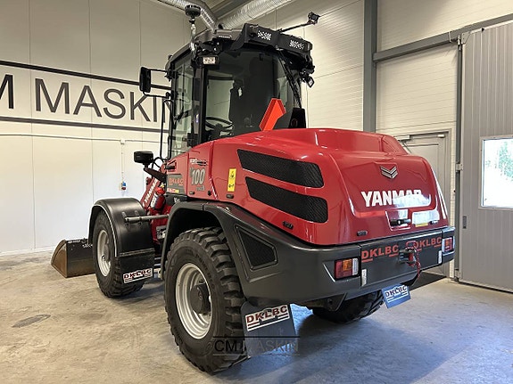 Yanmar V100 5 of 12