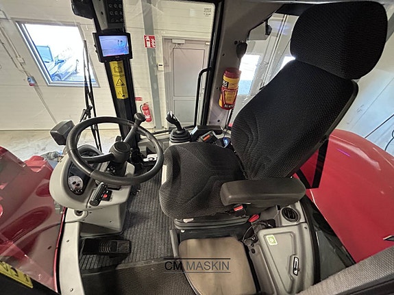 Yanmar V100 9 of 12