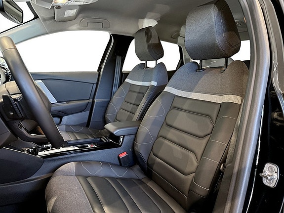 Citroen C4 X 4 of 5