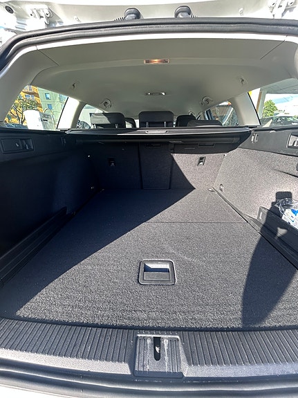 Volkswagen Passat 8 of 9