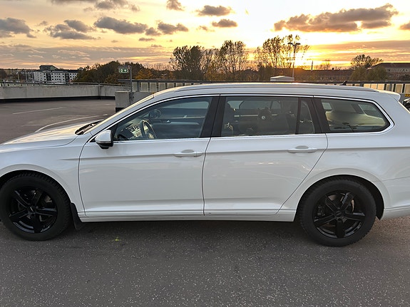 Volkswagen Passat 6 of 9