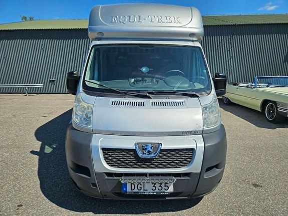 Peugeot Boxer 2 of 5