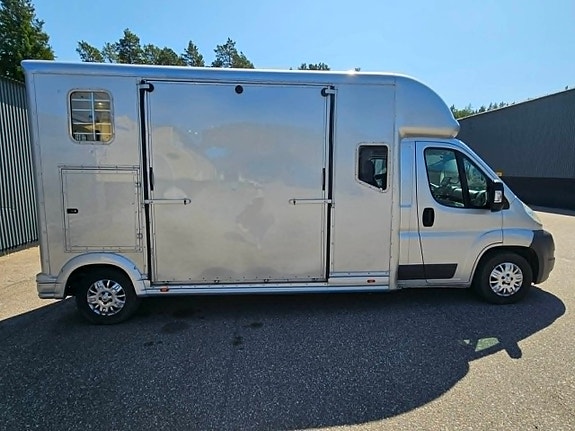Peugeot Boxer 4 of 5