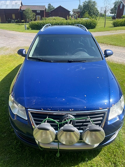 Volkswagen Passat 4 of 5