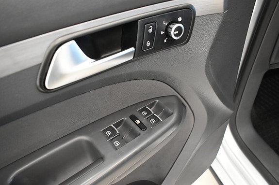 Volkswagen Touran 12 of 20