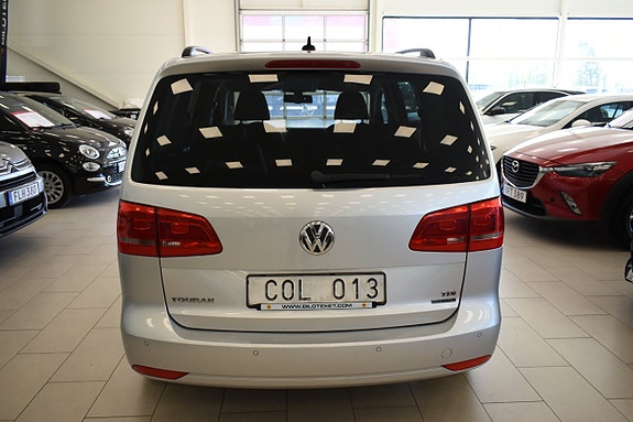 Volkswagen Touran 5 of 20