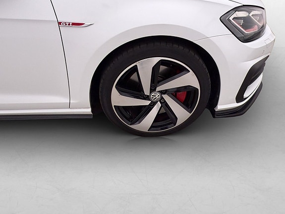 Volkswagen Golf I 10 of 29