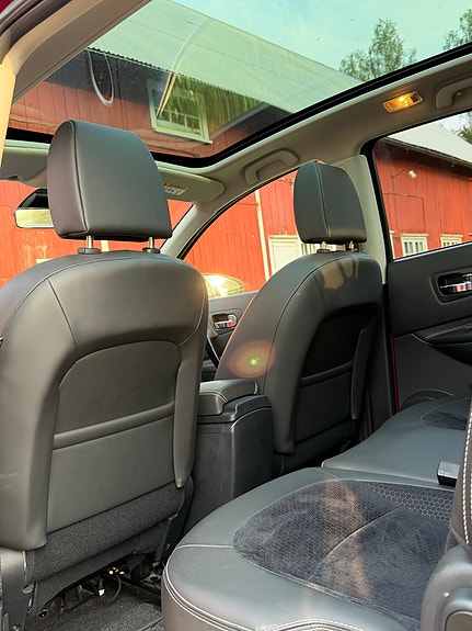 Nissan Qashqai+2 7 of 12