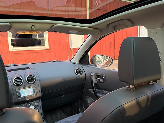 Nissan Qashqai+2 9 of 12
