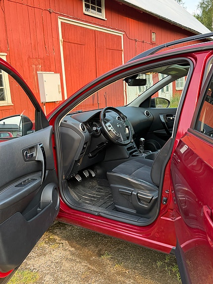 Nissan Qashqai+2 5 of 5