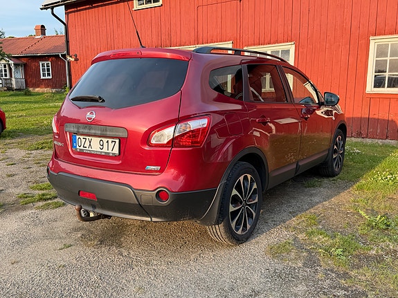 Nissan Qashqai+2 3 of 5