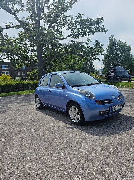 Nissan Micra 3 of 5
