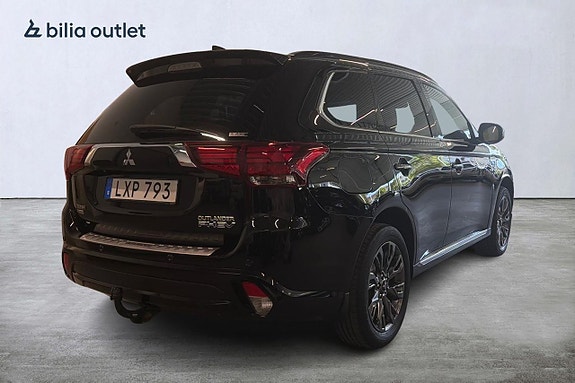 Mitsubishi Outlander 4 of 5