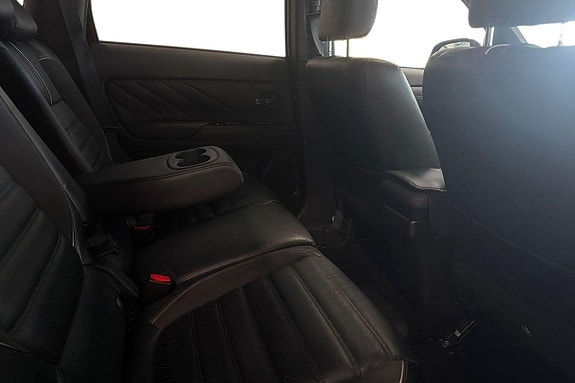 Mitsubishi Outlander 11 of 28