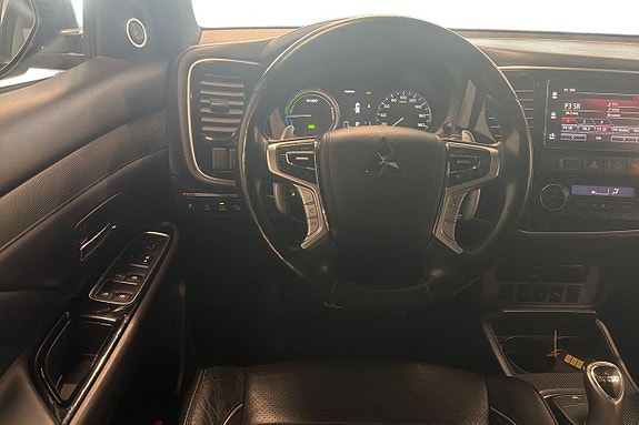 Mitsubishi Outlander 14 of 28