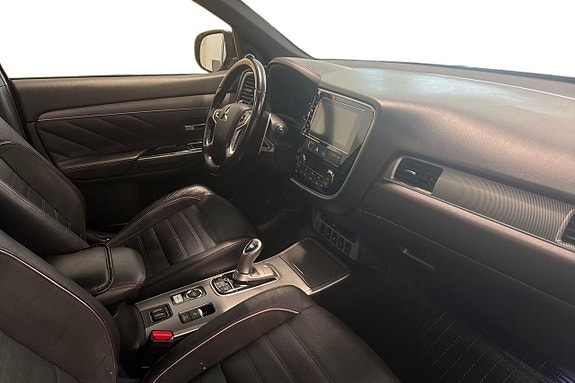 Mitsubishi Outlander 9 of 28