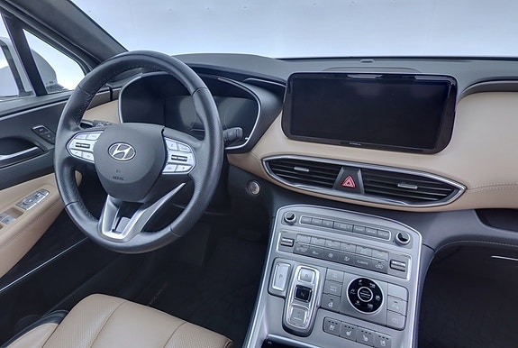 Hyundai Santa Fe 9 of 27