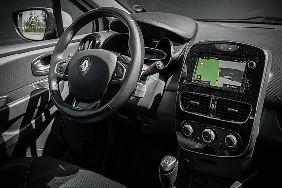 Renault Clio 7 of 21