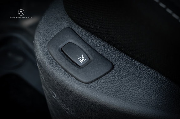 Renault Clio 12 of 21