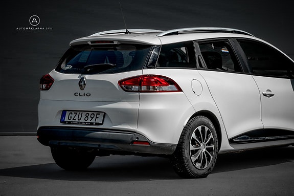 Renault Clio 20 of 21