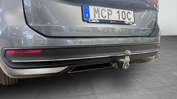 Volkswagen Passat 13 of 13