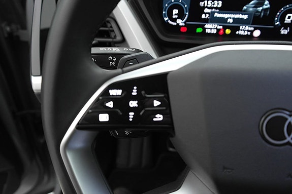 Audi Q4 e-tron 10 of 16