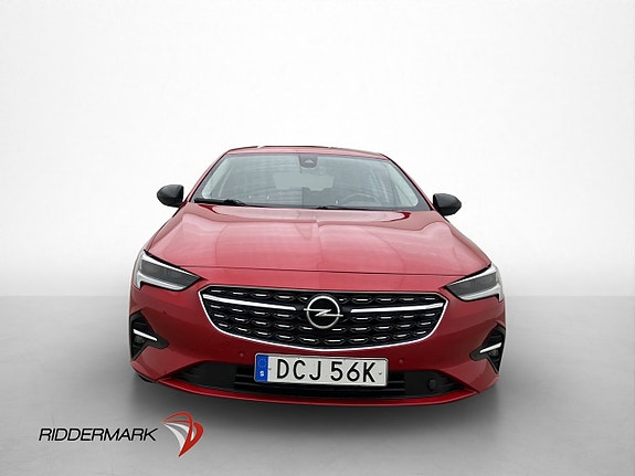 Opel Insignia 2 of 5